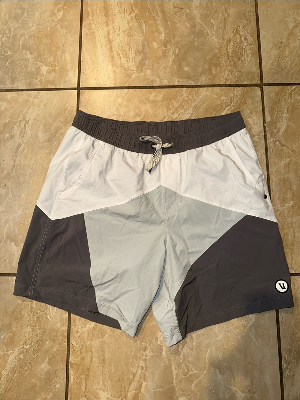 Grey Vuori Kore Lined  Men's Shorts Size L
